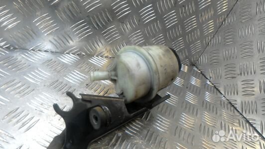 Бачок гу nissan pathfinder R51 (72F10NO01)