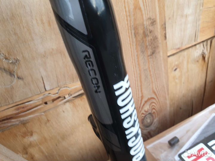 Вилка 26 воздушная Rock Shox Recon