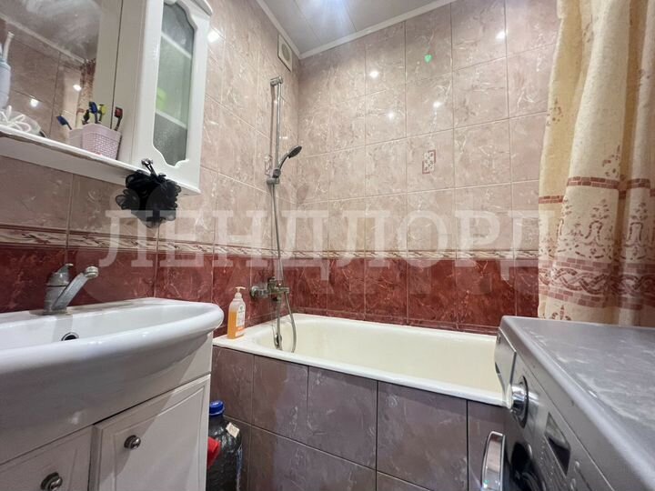 2-к. квартира, 50,2 м², 4/5 эт.