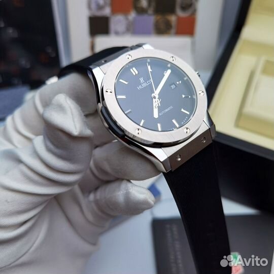 Мужские часы Hublot на гарантии