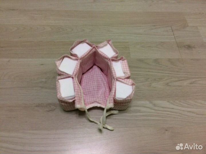 Шапочку для купания новорожденных