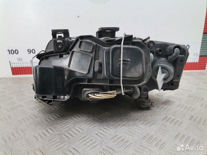 Фара передняя для Audi A6 C5 4B0941030K