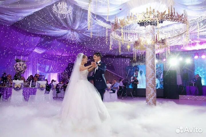 Тяжелый дым и конфетти