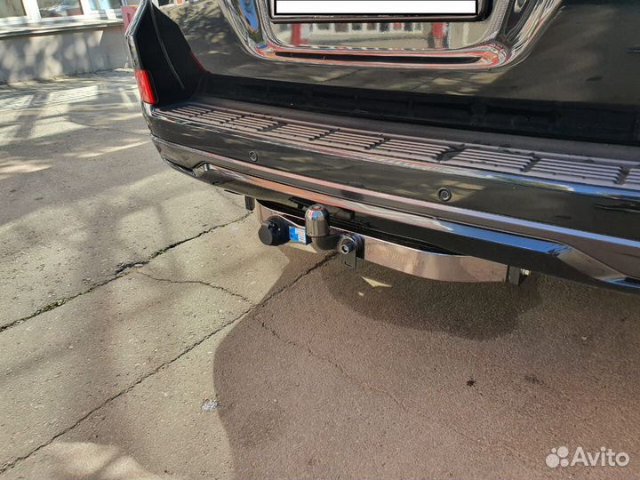 Фаркоп Lexus 570 / Land Cruiser 200 (эксклюзив)