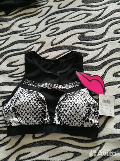 Спортивный комплект женский