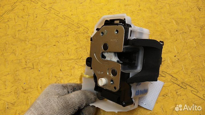 Замок двери задней левой Doblo Nuovo