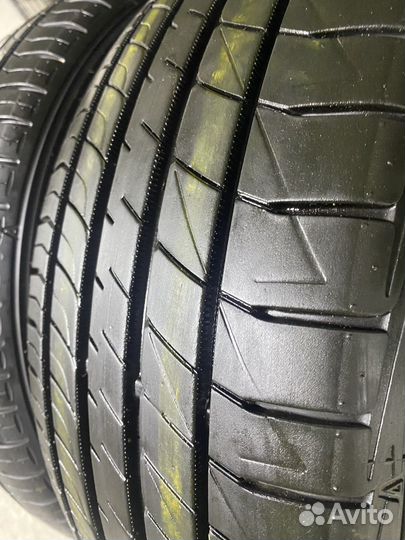 Dunlop SP Sport LM705 235/55 R17