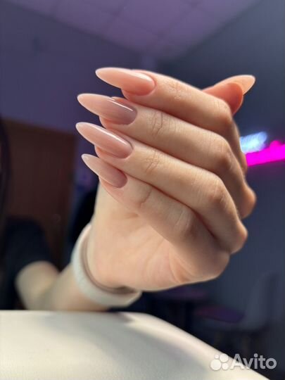 Маникюр/педикюр/брови