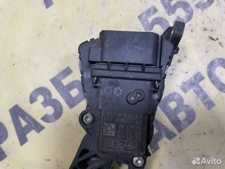 Педаль газа Ford Focus 2