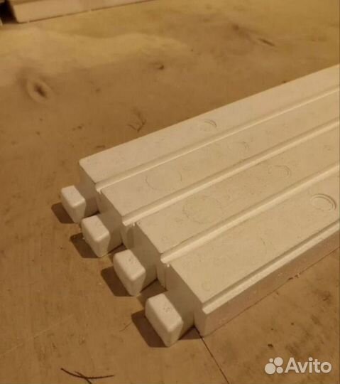 Тёплый подставочный профиль для окон