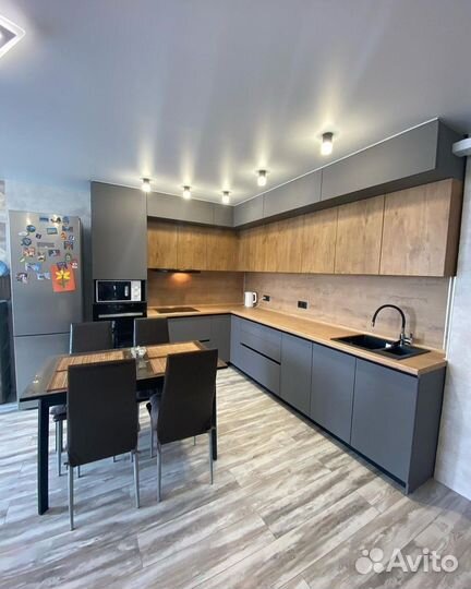 Кухня новая с гарантией от производителя