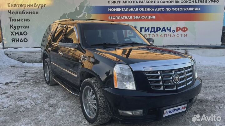 Блок электронный Cadillac Escalade III 25843242. М
