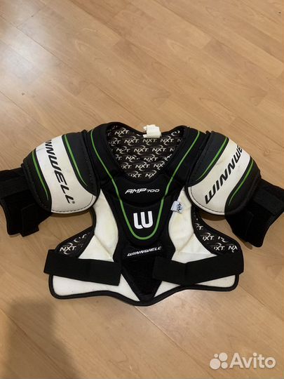 Нагрудник хоккейный