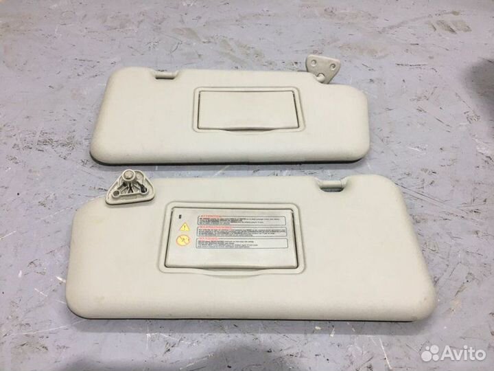 Солнцезащитный козырек Nissan Note E11