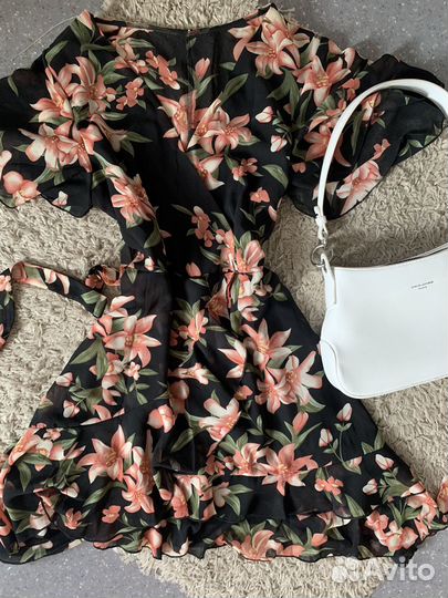 Пакет вещей женские 42