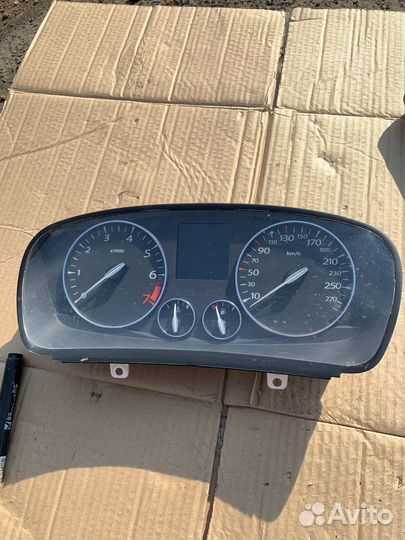 Шиток приборов renault laguna 3 2,0 бенз