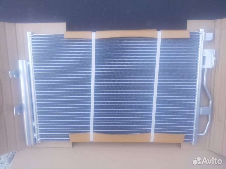 Радиатор кондиционера Chevrolet / Opel