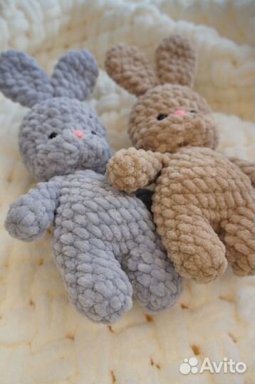 Вязаные зайчата