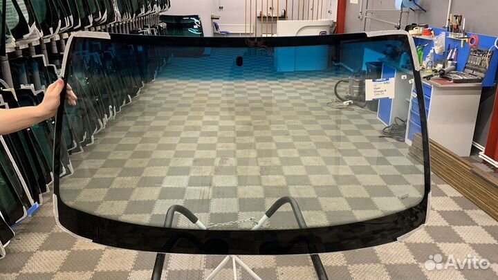 Лобовое стекло Hyundai Solaris