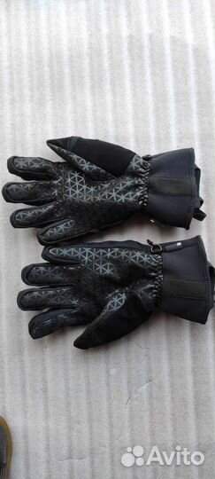 Горнолыжные перчатки мужские wedze