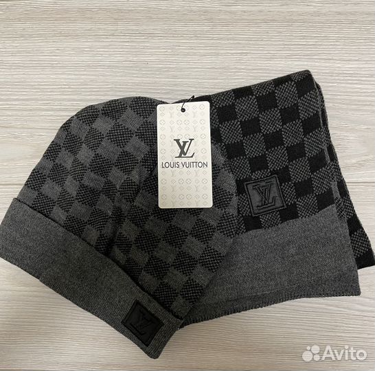 Комплект шапка и шарф осень