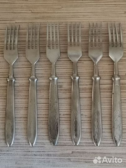 Вилки десертные. Старинные. Набор - 6 штук