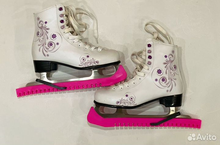 Коньки фигурные 39 размер