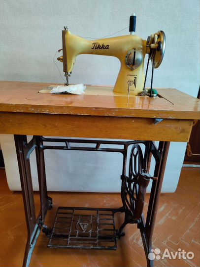 Швейная машина ножная Тиккакоски