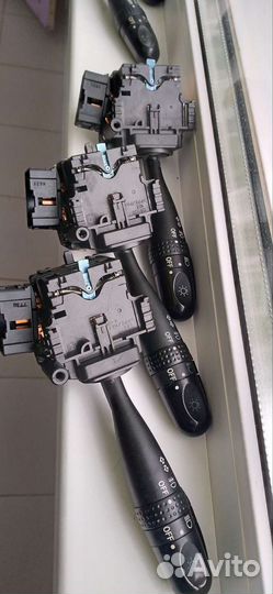 Переключатель поворотов и света на Toyota (Япония)