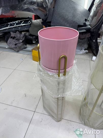 Подставка под цветов