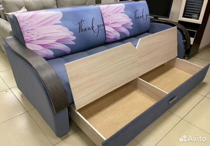 Диван еврокнижка тт