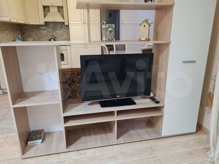 1-к. квартира, 57 м², 4/9 эт.