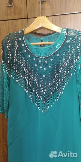 Украшение на платье