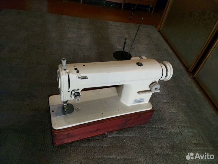 Швейная машина juki