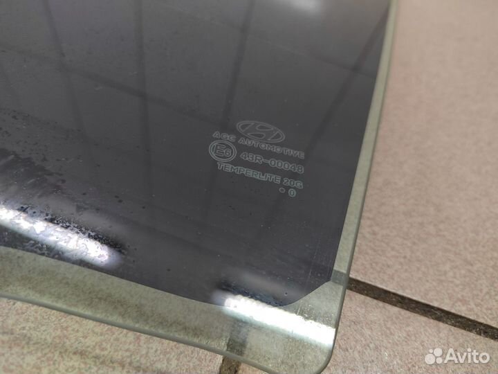 Стекло заднее левое опускное Hyundai Creta SU2