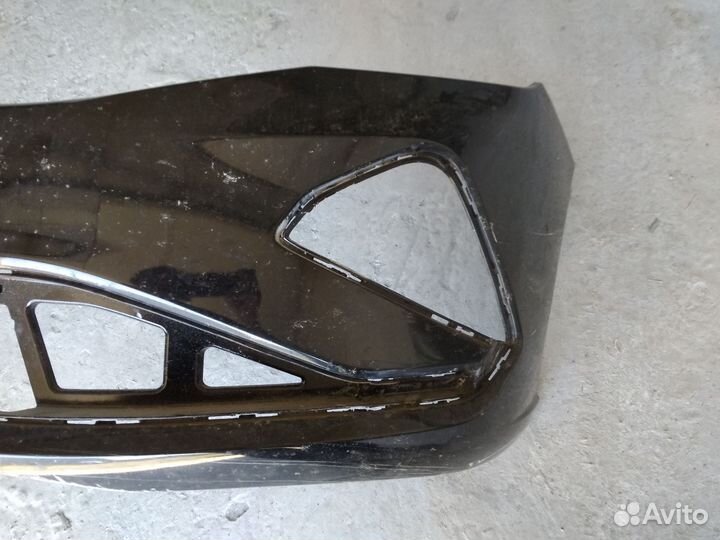 Продам передний бампер Фольксваген Поло 2020года