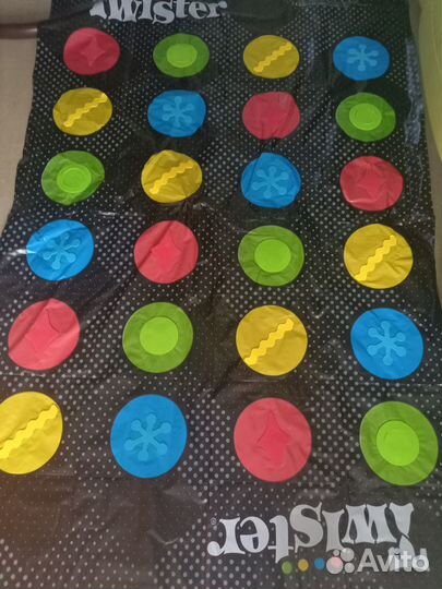 Настольные игры (твистер,в яблочко,эпичные схватки