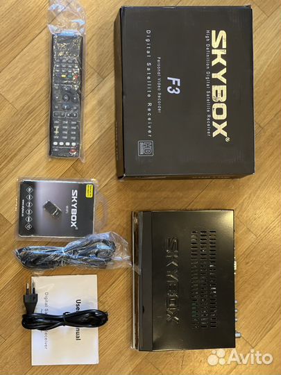 Cпутниковый ресивер Skybox F3
