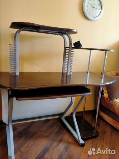 Компьютерный стол бу