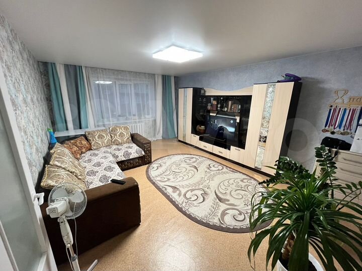 2-к. квартира, 73,4 м², 1/5 эт.