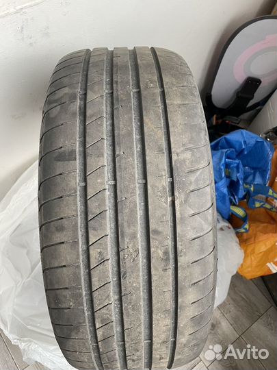 Goodyear Eagle F1 Asymmetric 245/45 R18 и 275/40 R18