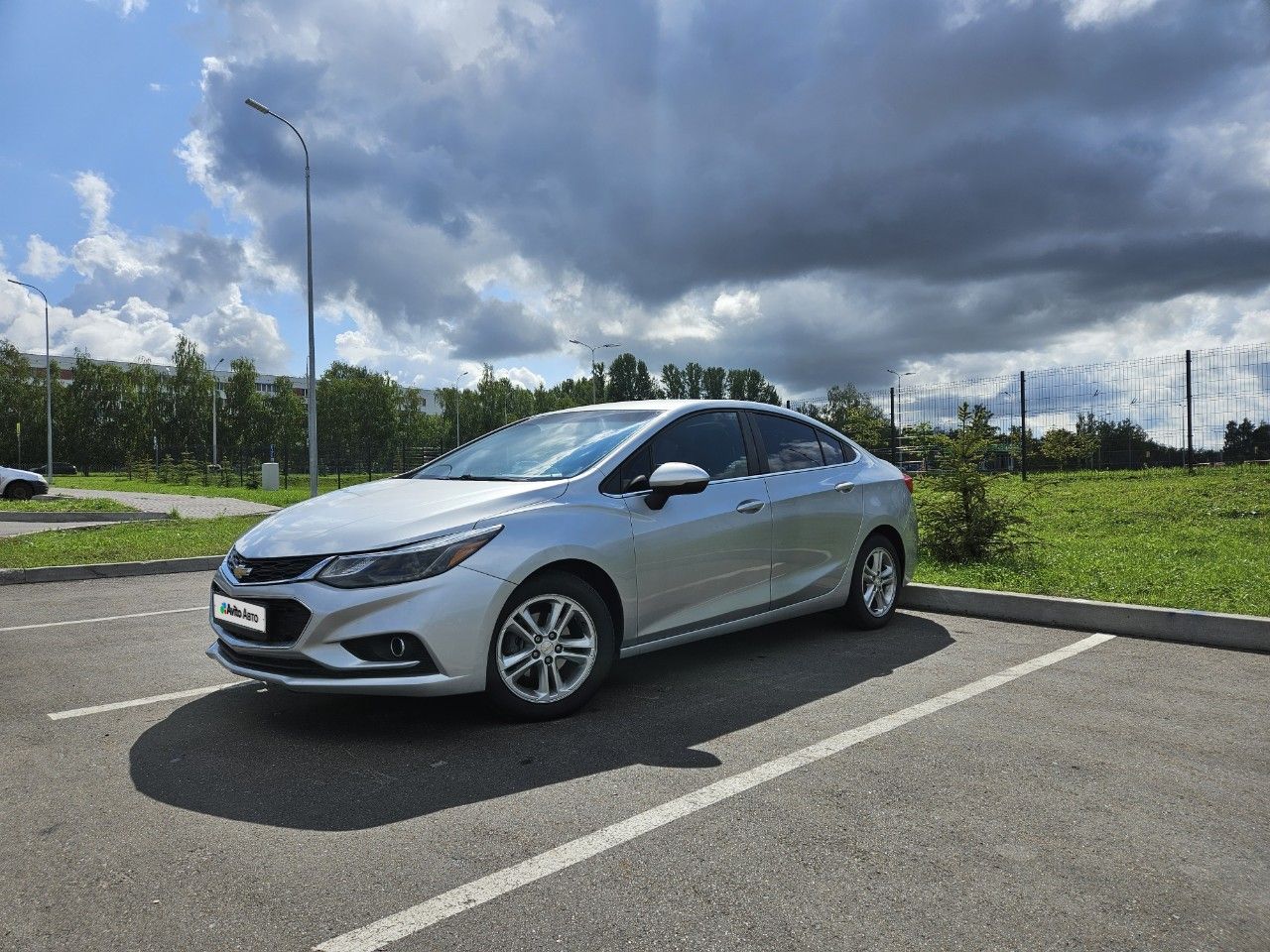 Chevrolet Cruze: фото владельца