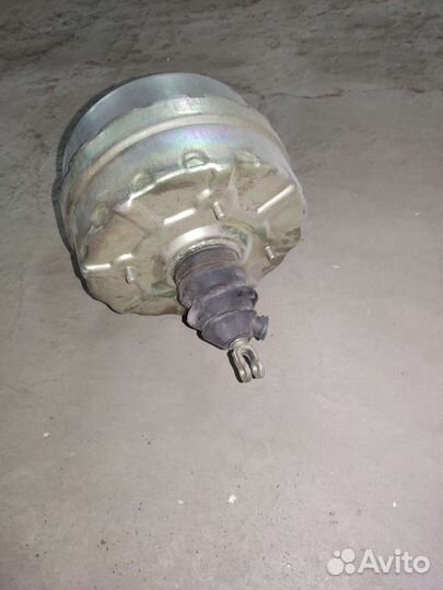 Вакуумный усилитель паз,газ