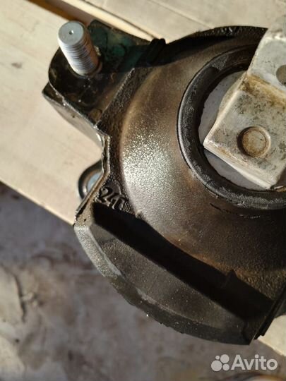 Опора двигателя honda accord 9