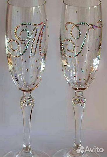 Кружка со стразами