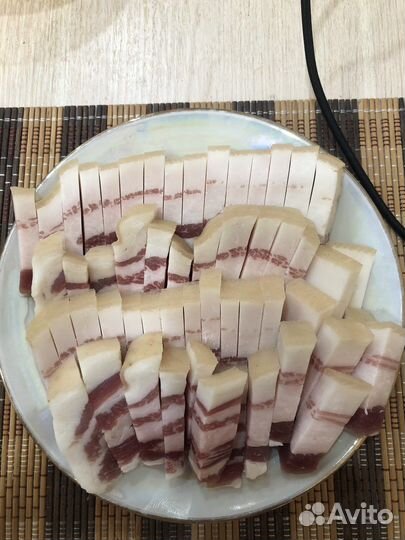 Шпик.Грудинка.Сало копченое.Сальтисон