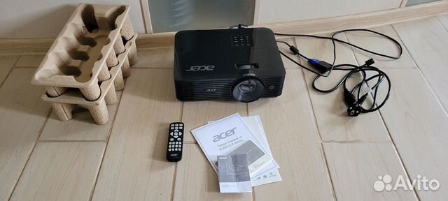 Acer x118 dlp Projector