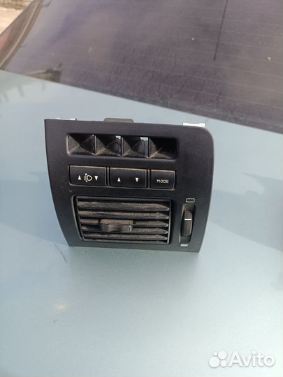 Правый дефлектор воздуха Fiat Albea