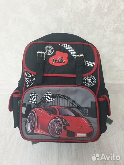 Школьный рюкзак