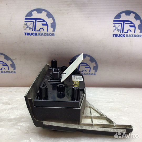 Панель управления климат контролем Volvo FH-4